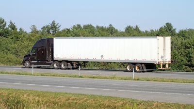 Expert Knowledge of Commercial Driving Laws and Regulations!