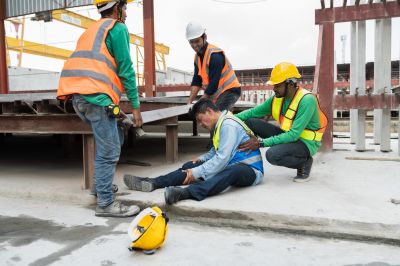 Get Legal Experience and Guidance with a Worker's Compensation Lawyer!
